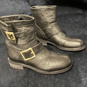 New Jimmy Choo moto boots in black aged leather size 6 !!!